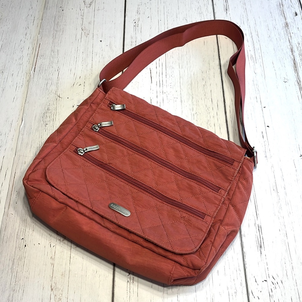 Baggalini Crossbody IPad Shoulder Bag